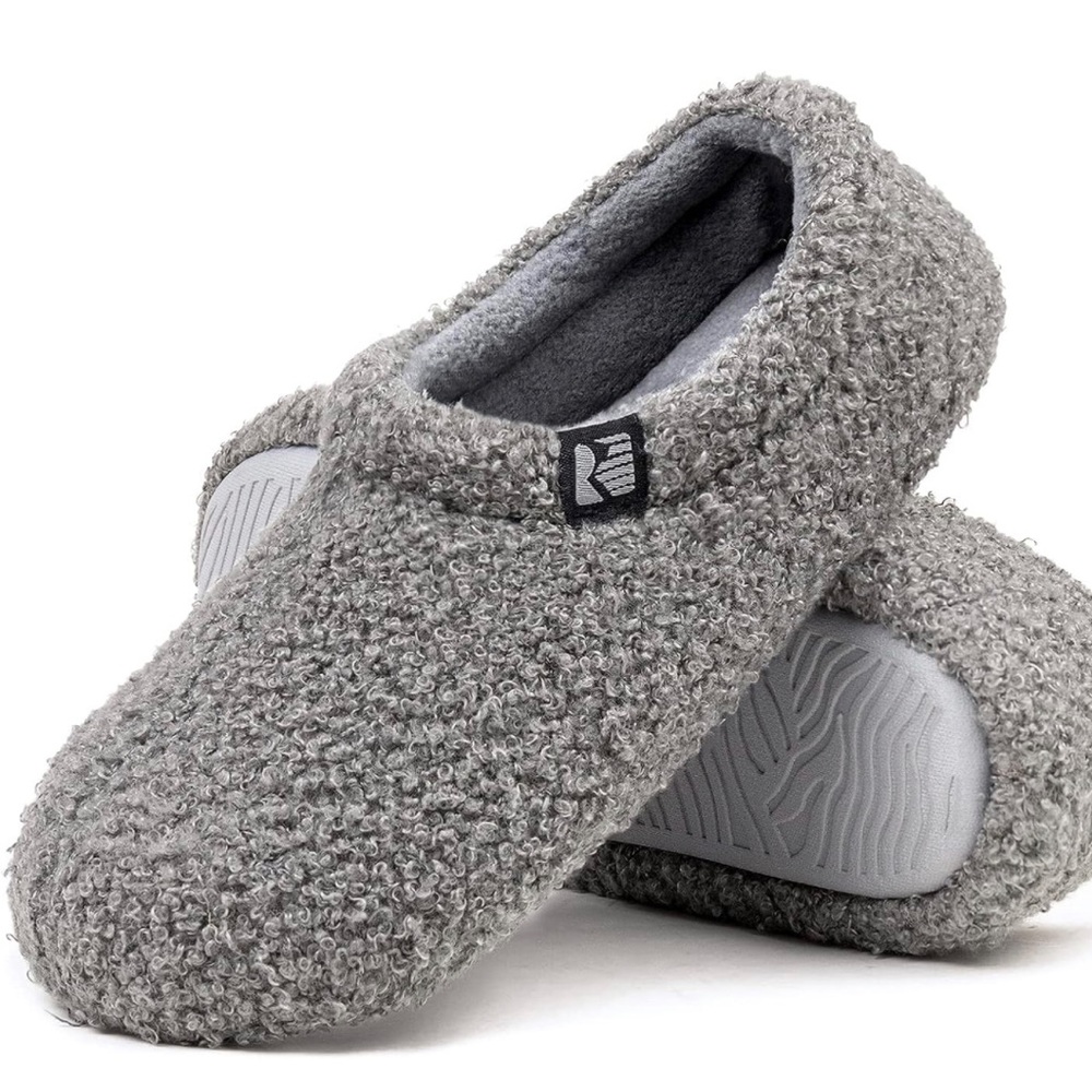 RockDove Women's Teddy Fleece Closed Back Indoor Slipper